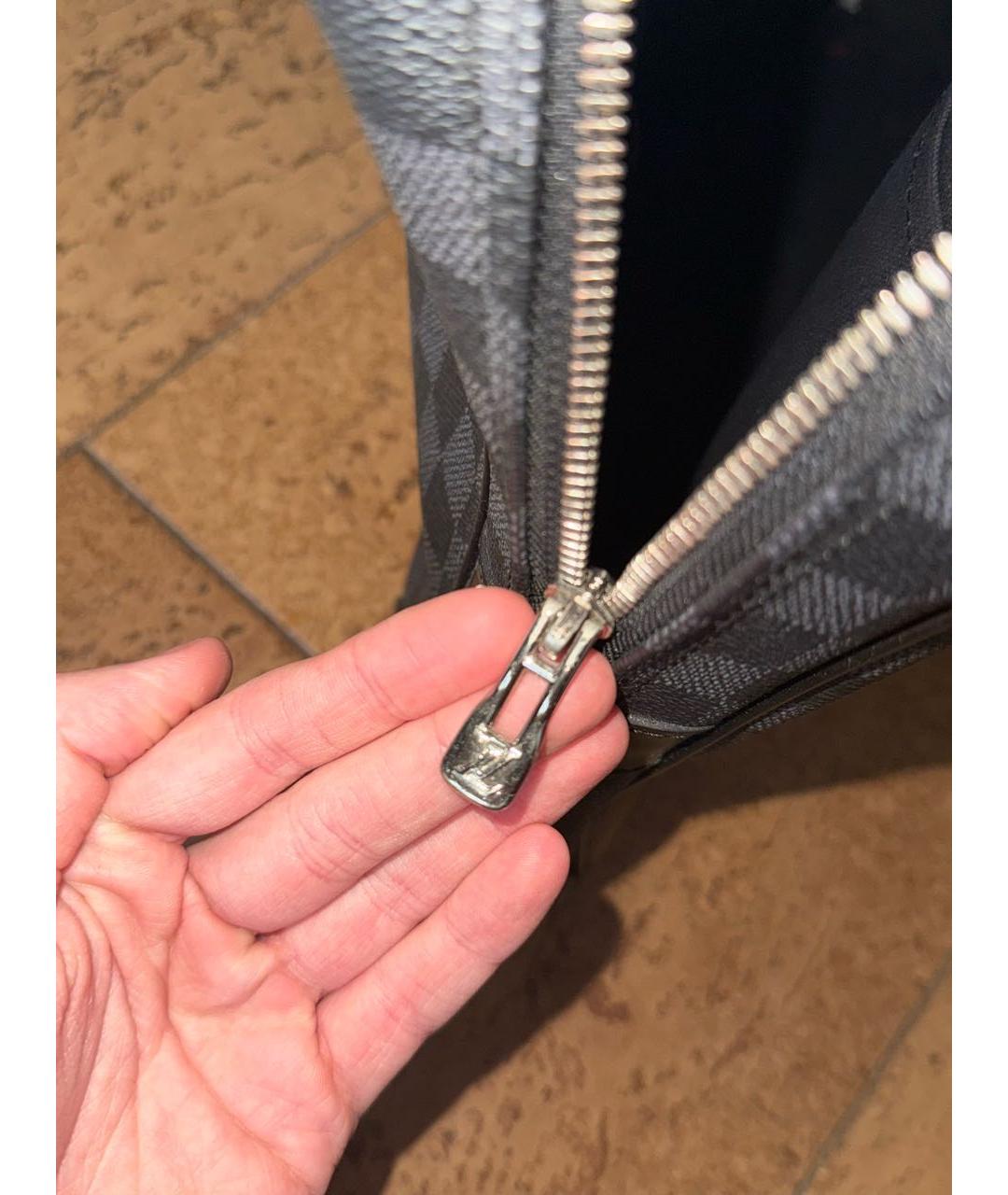 LOUIS VUITTON Антрацитовый портфель, фото 5