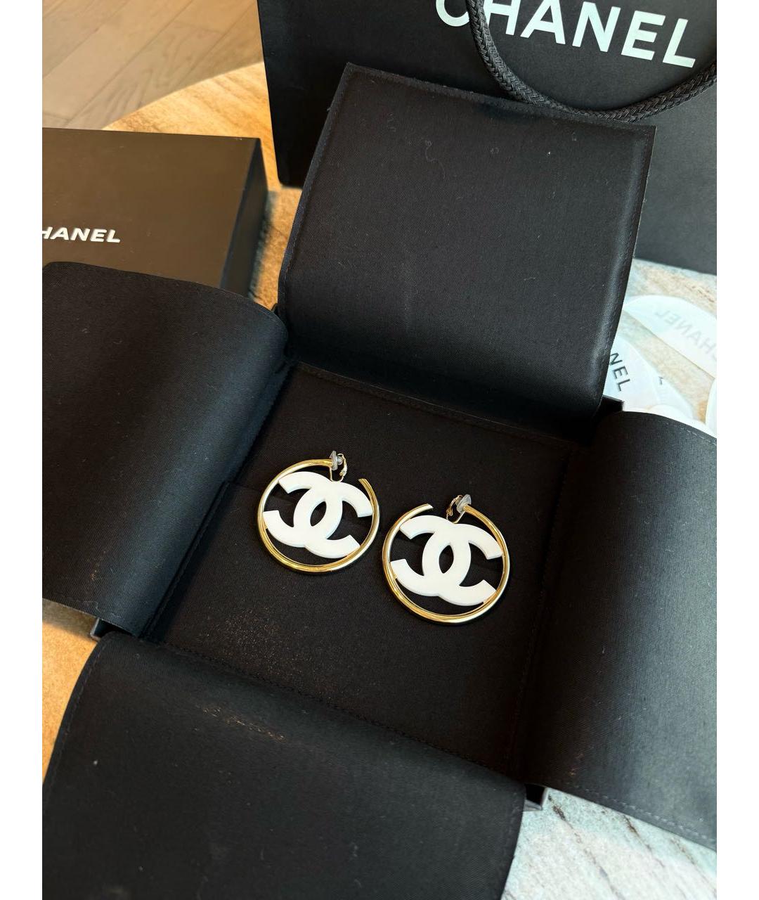 CHANEL Золотые металлические серьги, фото 2