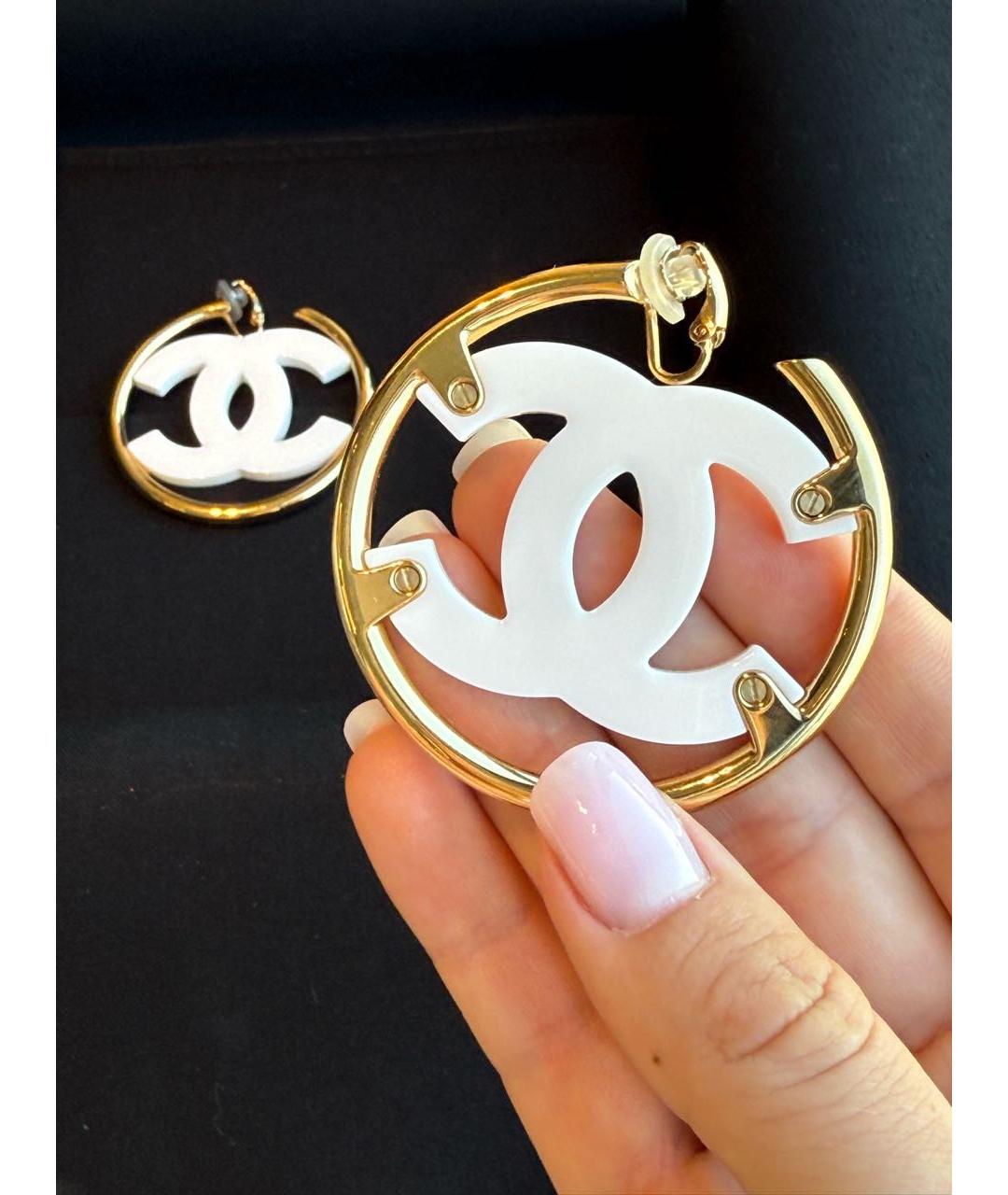 CHANEL Золотые металлические серьги, фото 4