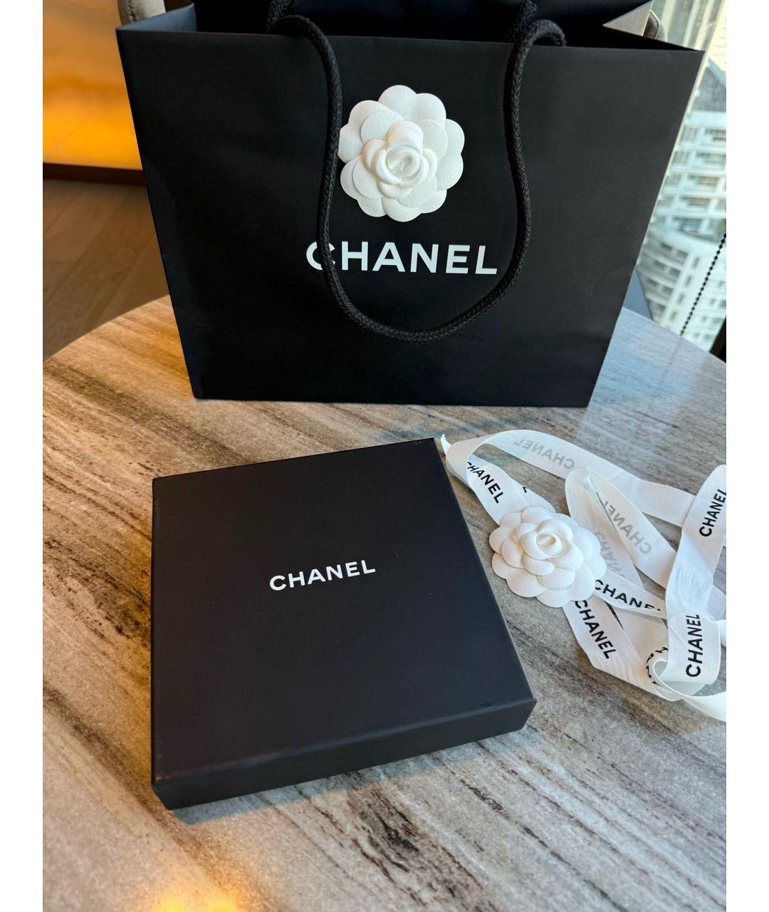 CHANEL Золотые металлические серьги, фото 5