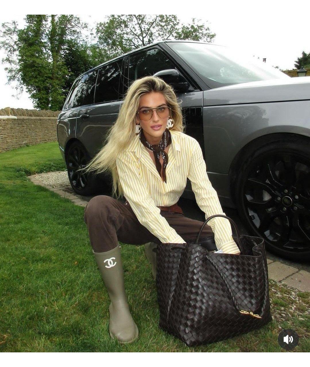 CHANEL Золотые металлические серьги, фото 7