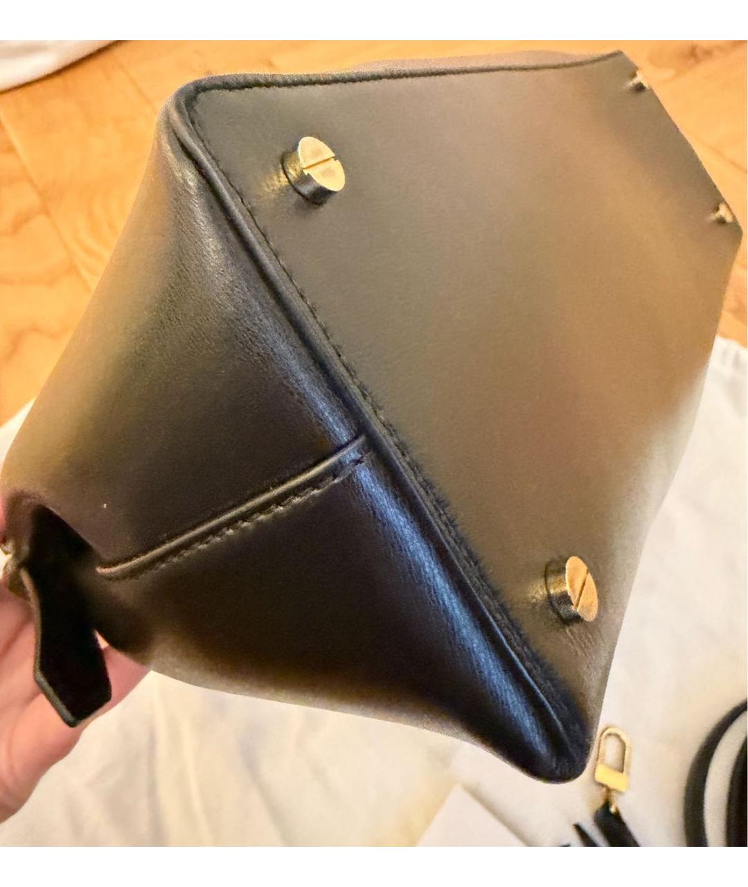 TOTEME Черная кожаная сумка через плечо, фото 4