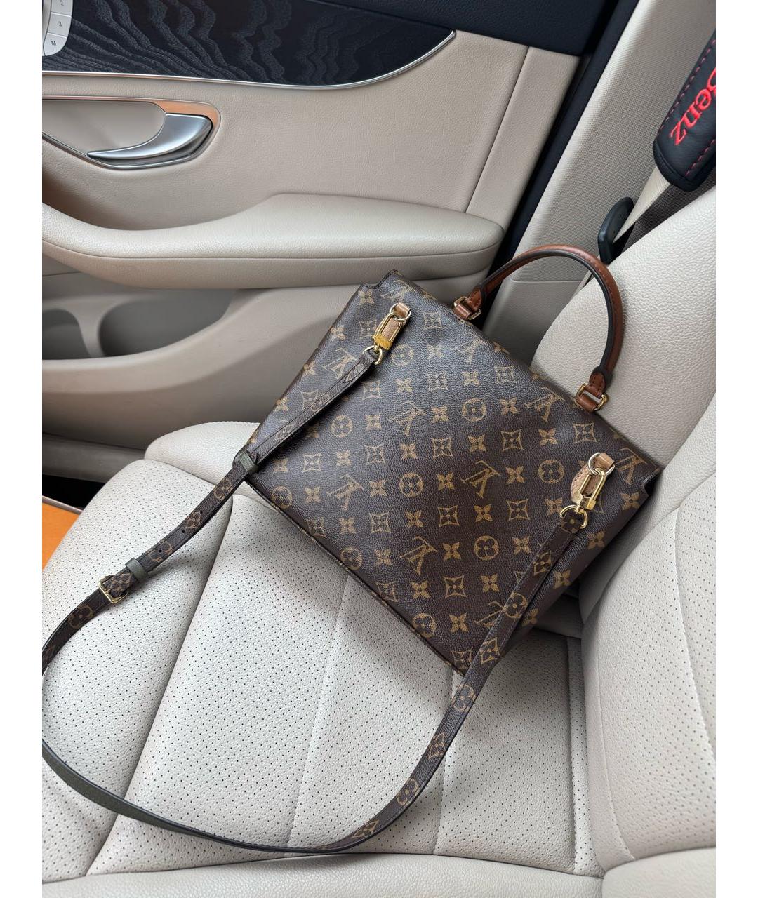 LOUIS VUITTON Коричневая сумка на плечо, фото 3