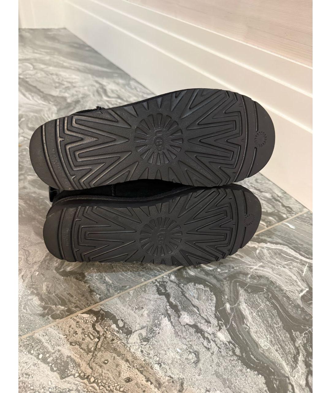 UGG AUSTRALIA Черные замшевые полусапоги, фото 5