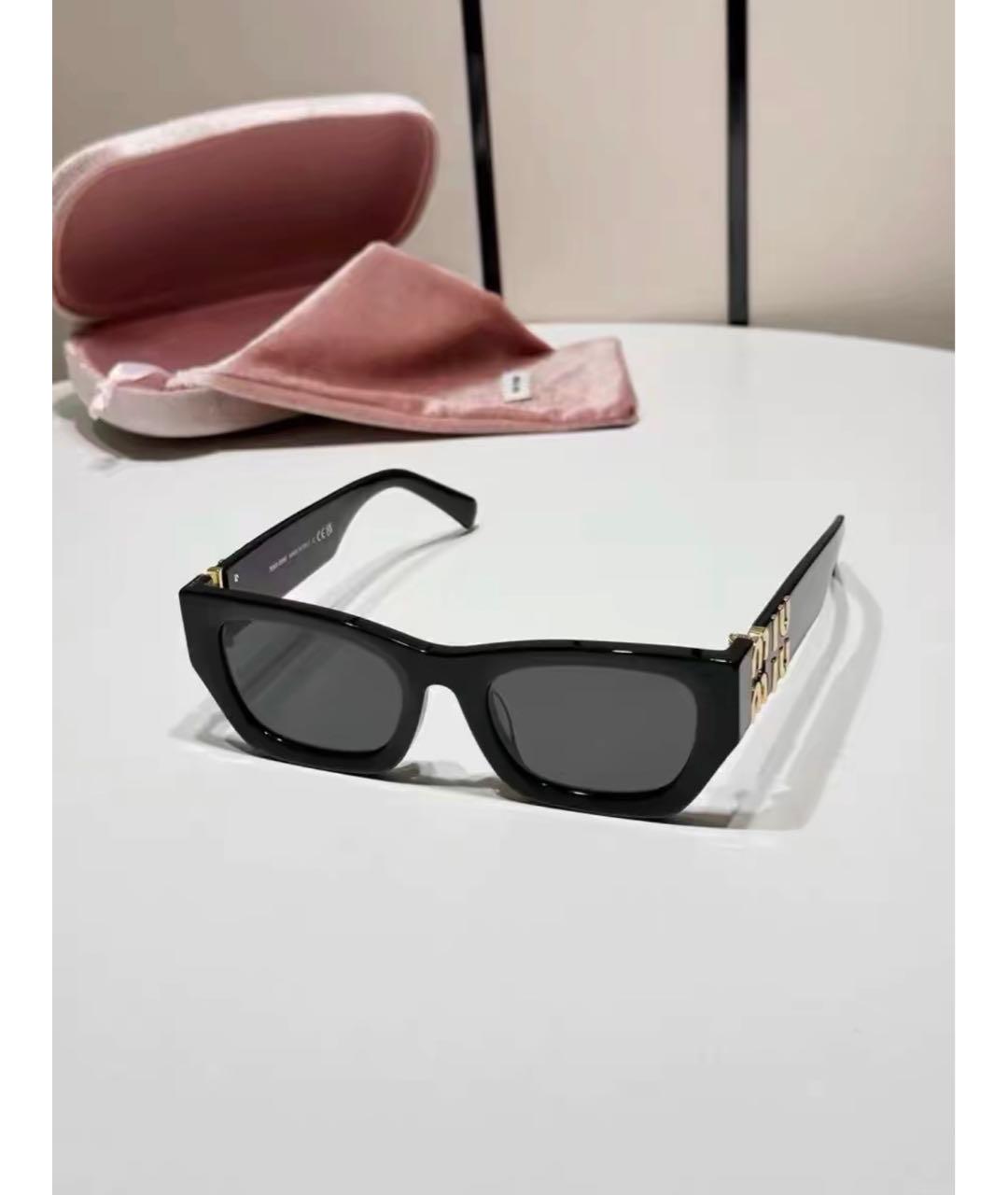 MIU MIU Черные пластиковые солнцезащитные очки, фото 6