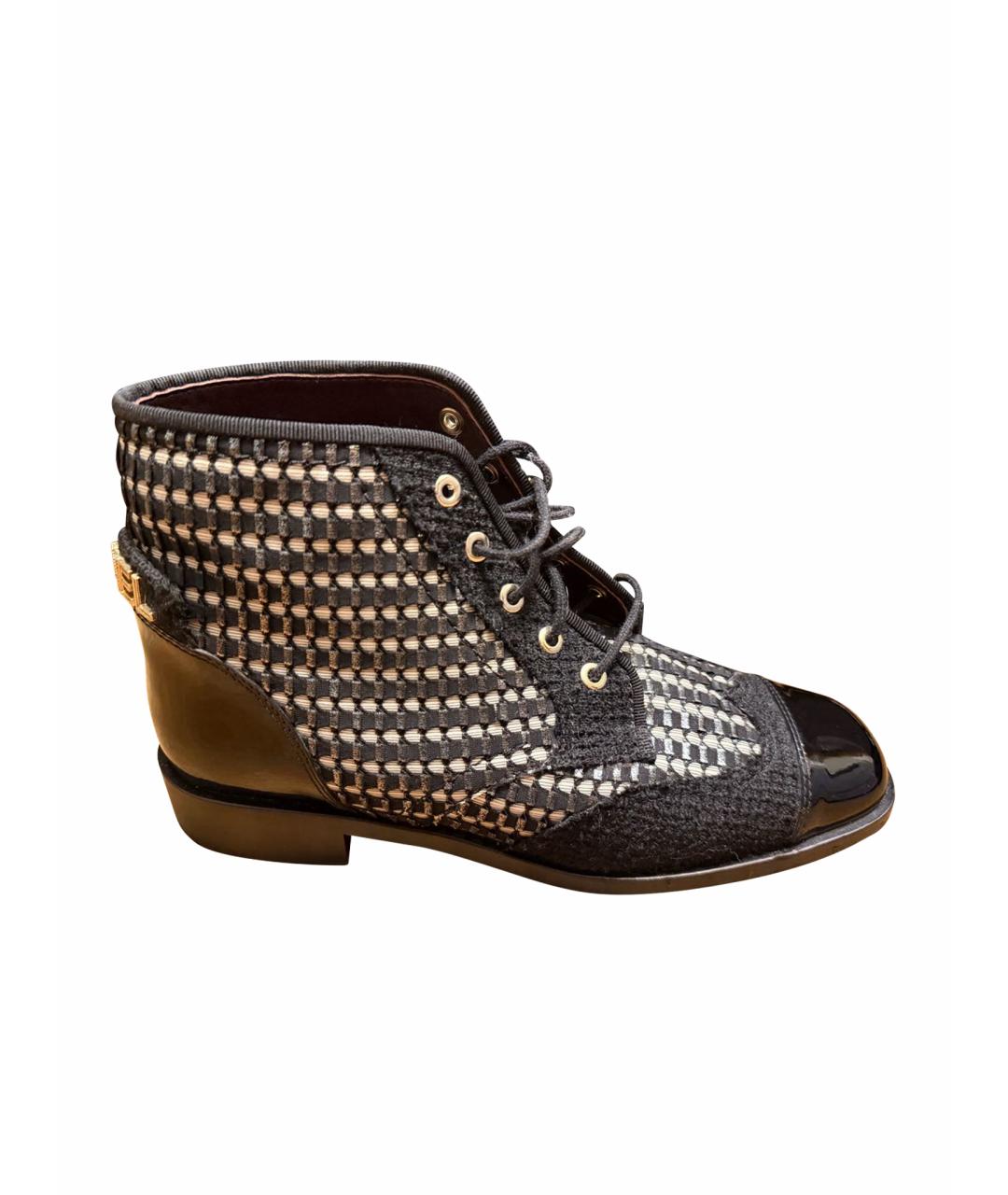 CHANEL Черные текстильные ботинки, фото 1