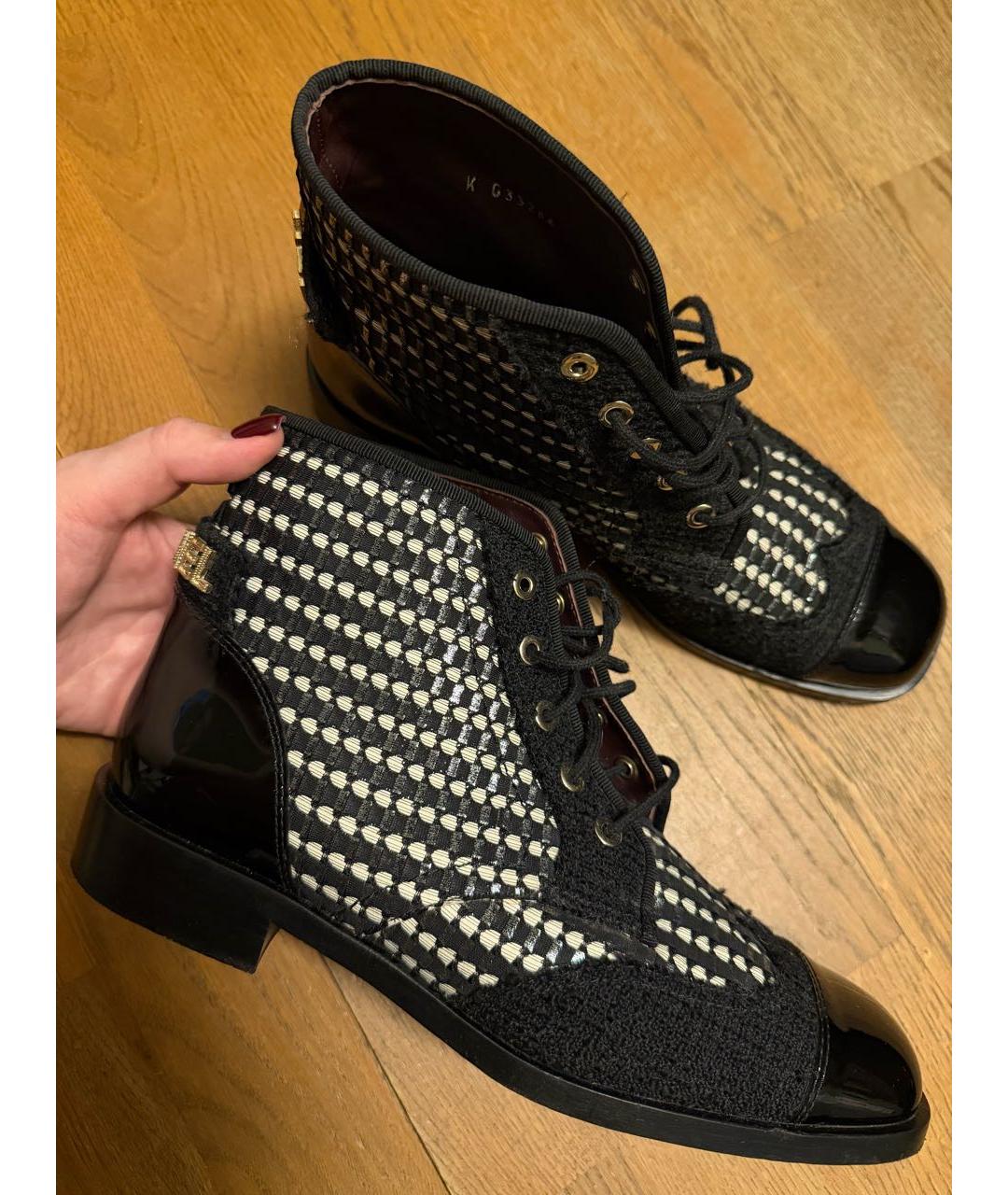 CHANEL Черные текстильные ботинки, фото 3