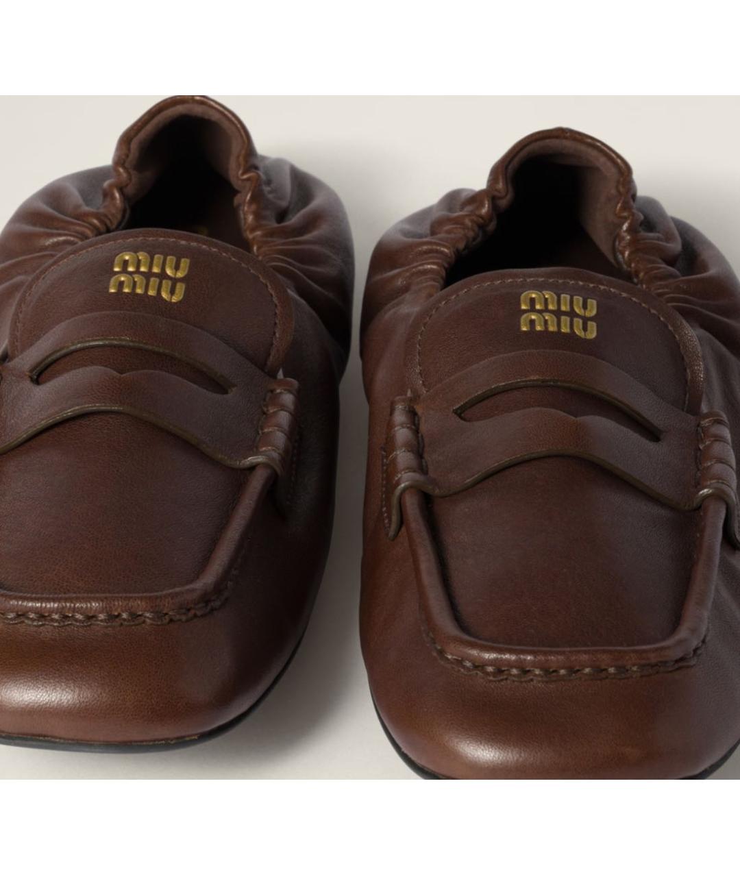 MIU MIU Коричневые кожаные мокасины, фото 3