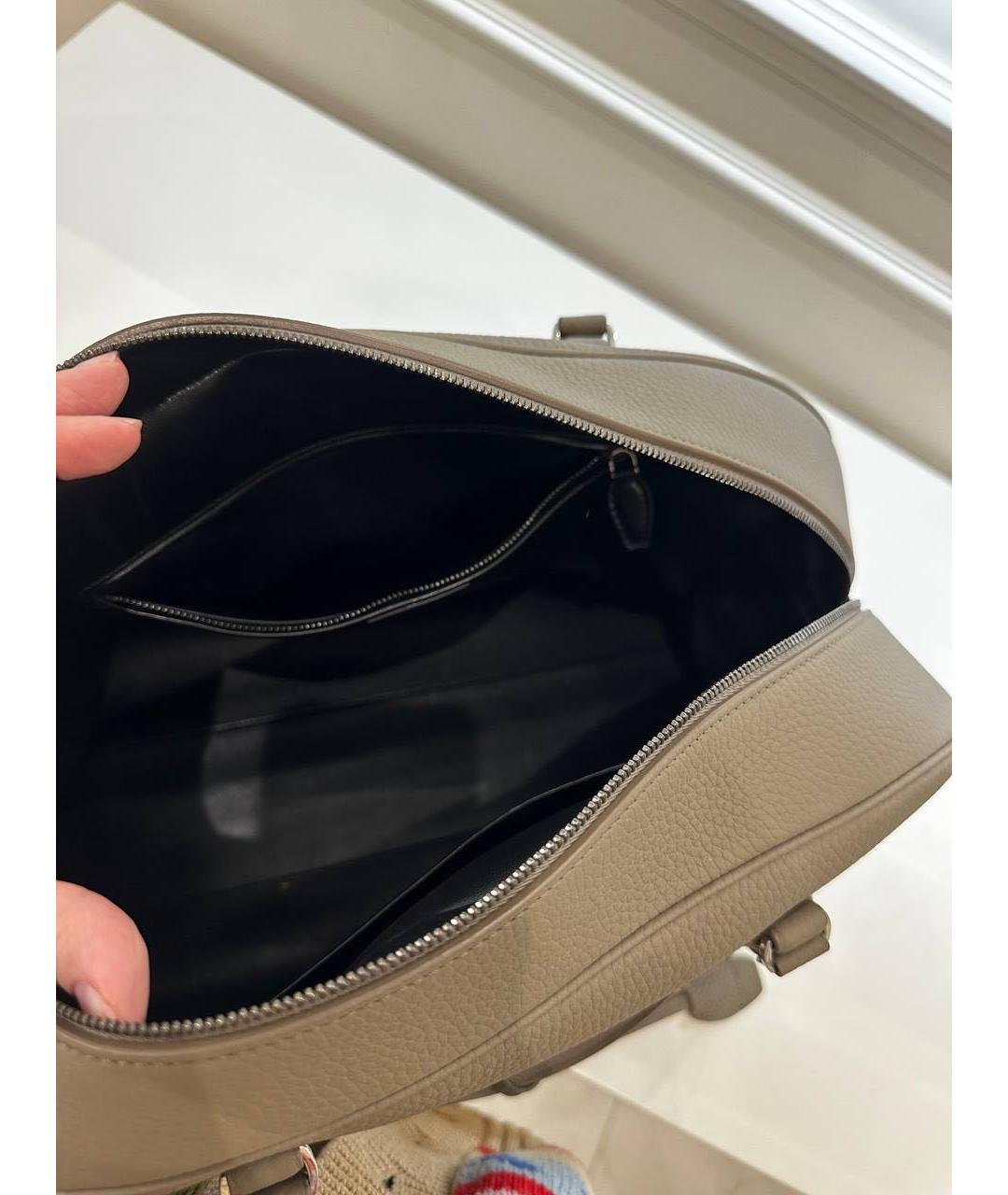 THE ROW Бежевая кожаная сумка с короткими ручками, фото 4