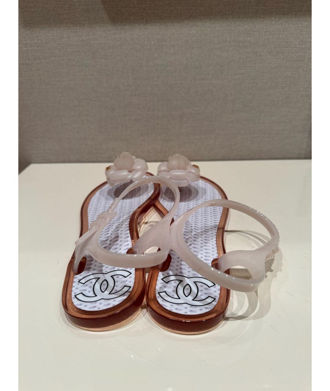 CHANEL Белые босоножки, фото 3