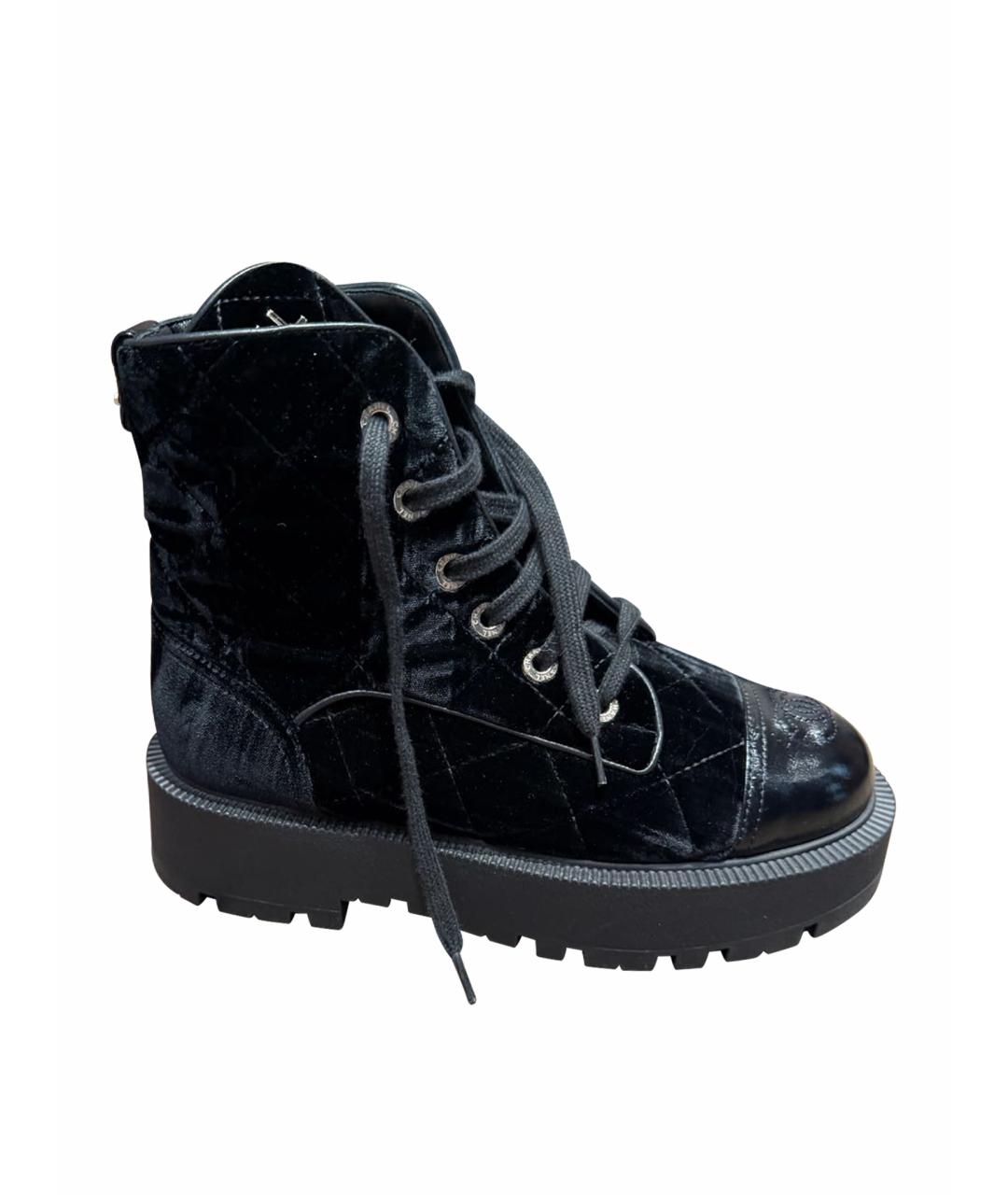 CHANEL Черные бархатные ботинки, фото 1