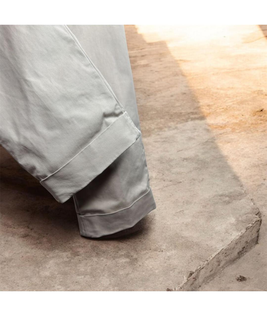 BRUNELLO CUCINELLI Бежевые хлопко-эластановые брюки чинос, фото 3