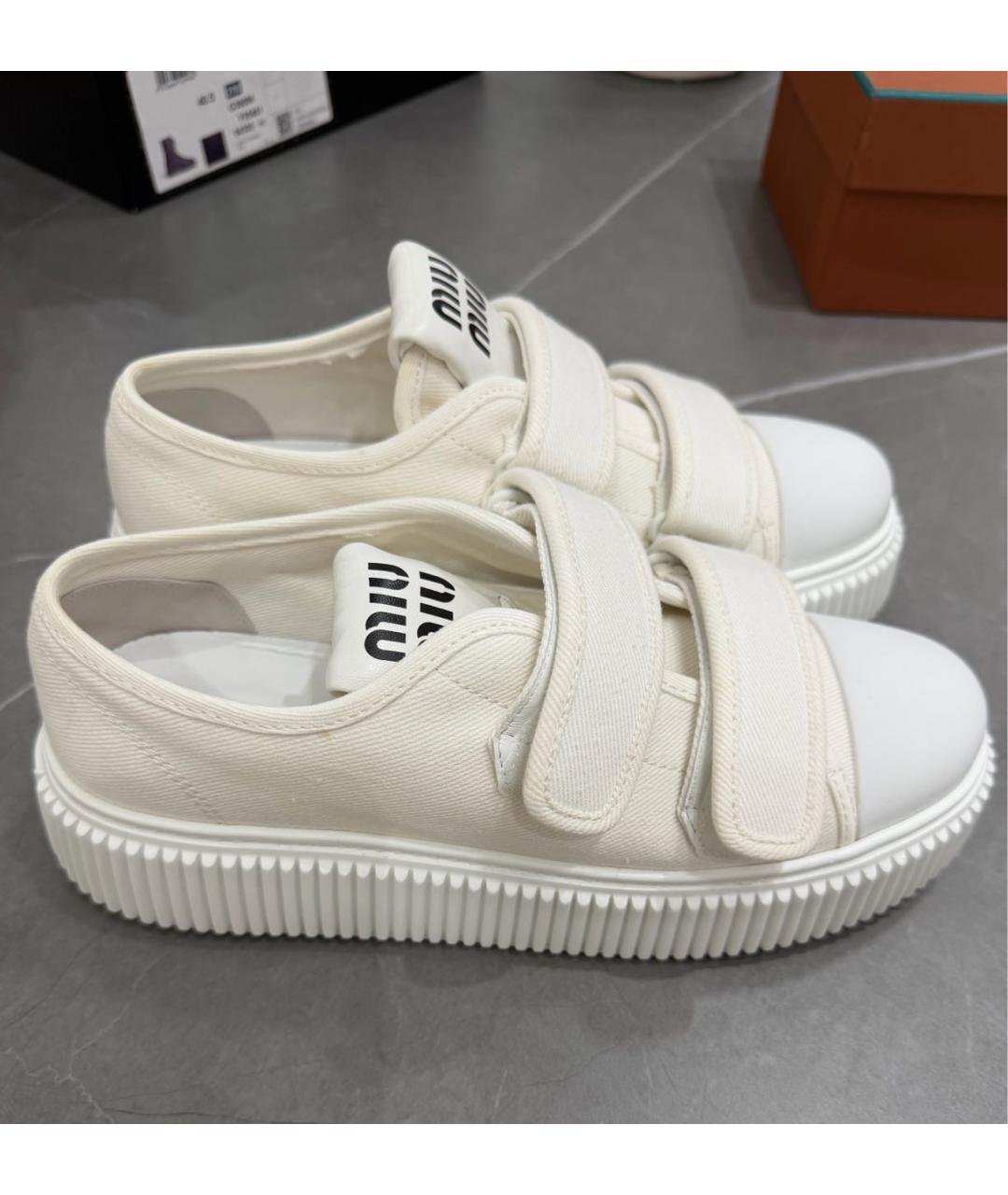 MIU MIU Белые текстильные слипоны, фото 5