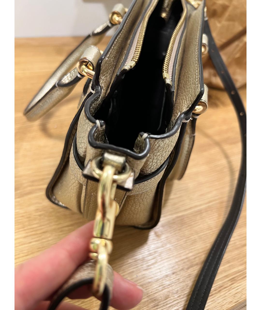 COACH Золотая кожаная сумка с короткими ручками, фото 4