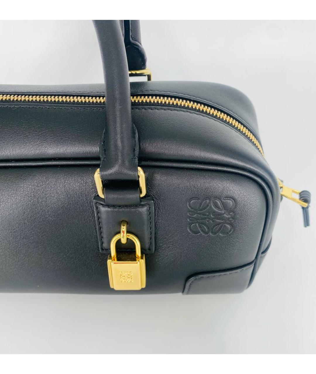 LOEWE Черная кожаная сумка с короткими ручками, фото 6