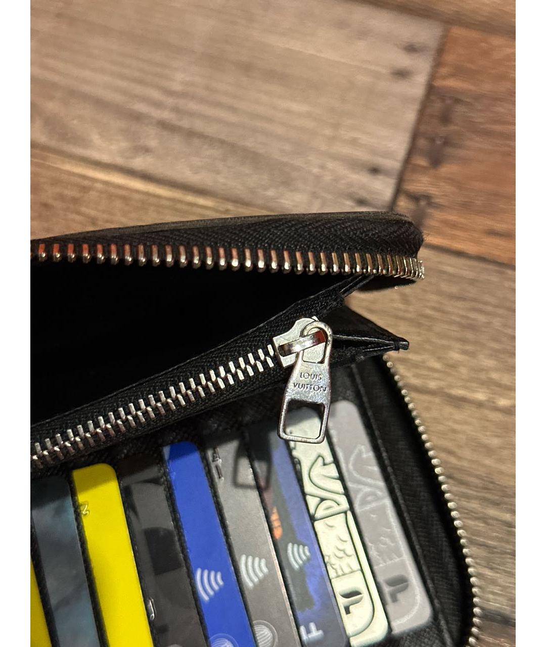 LOUIS VUITTON Антрацитовый кожаный кошелек, фото 7