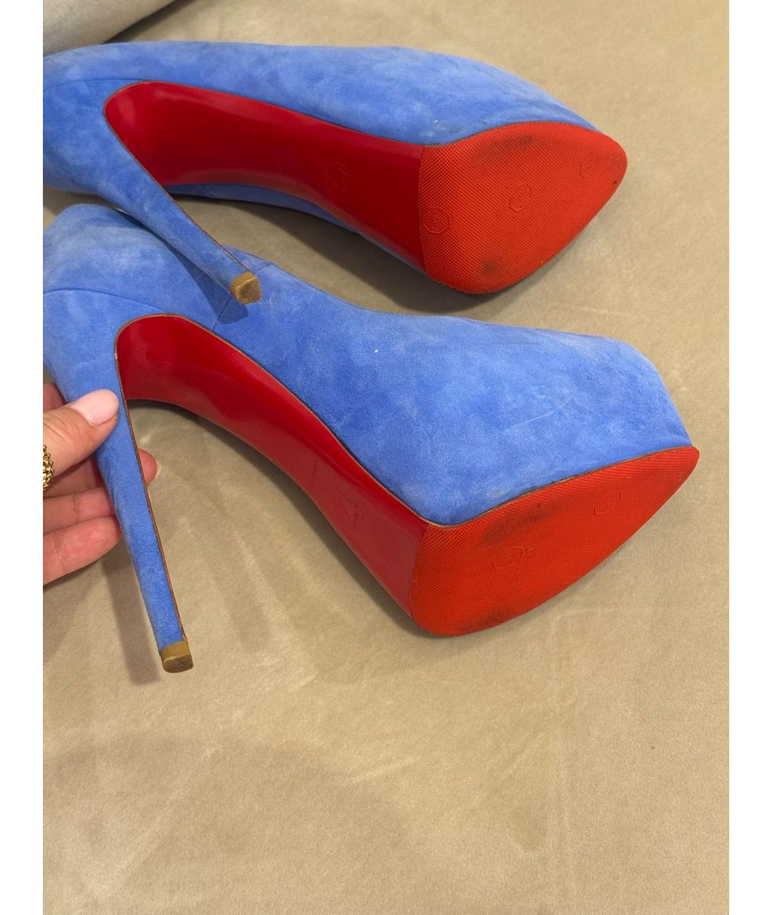 CHRISTIAN LOUBOUTIN Голубые замшевые туфли, фото 5
