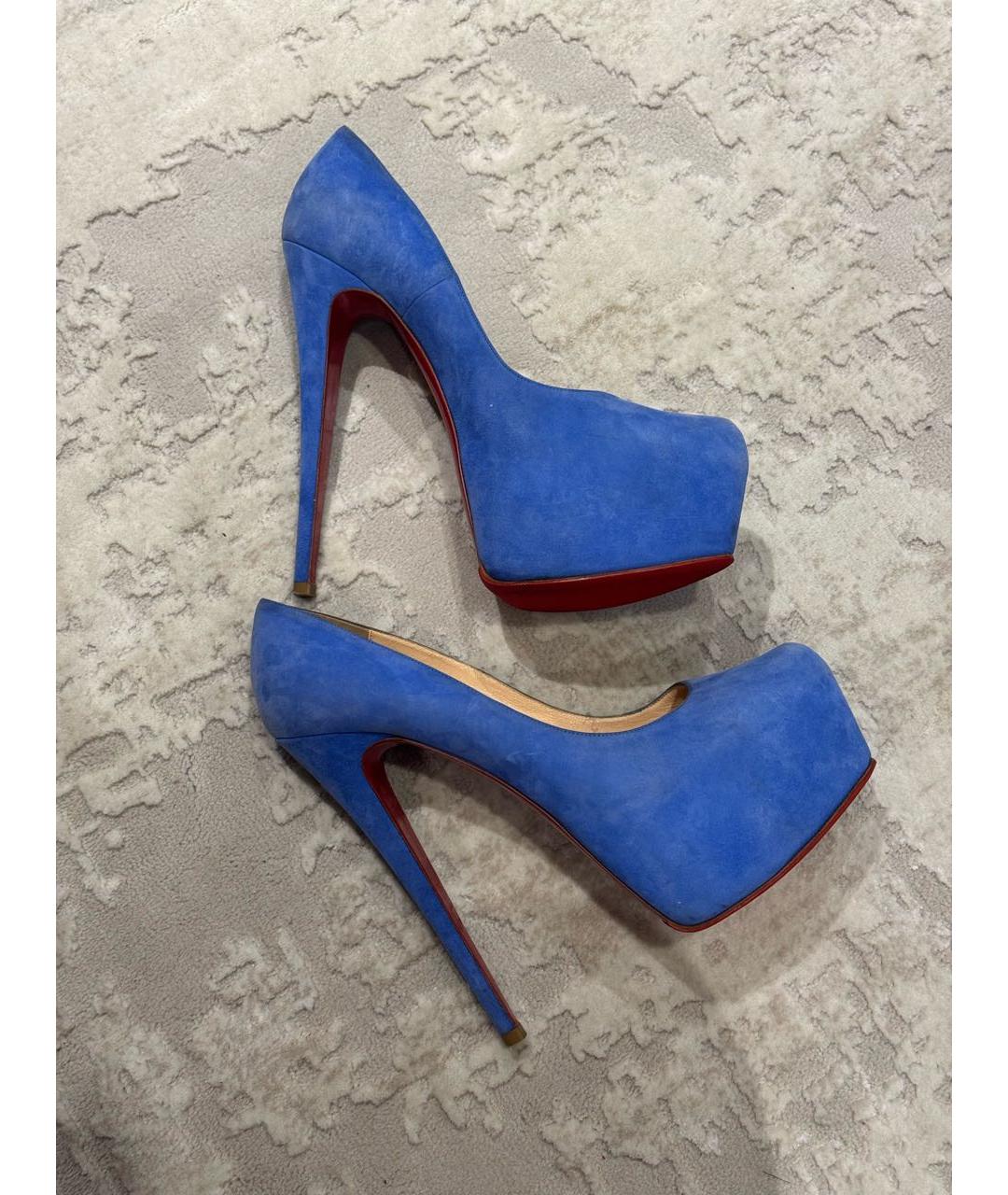 CHRISTIAN LOUBOUTIN Голубые замшевые туфли, фото 2