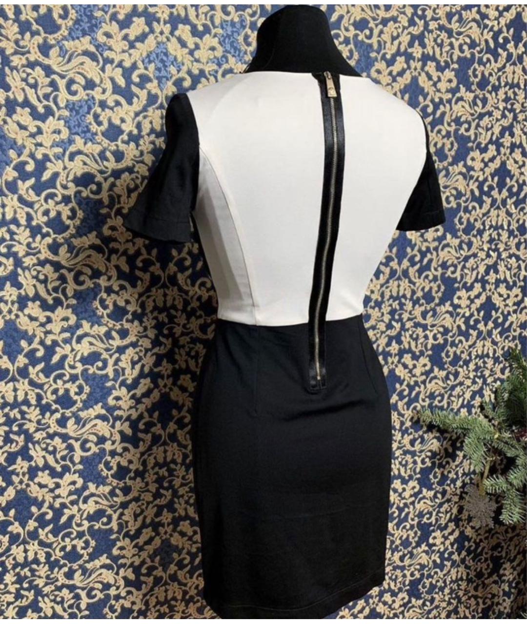 PINKO Черное велюровое повседневное платье, фото 2