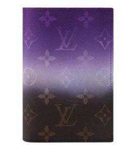 LOUIS VUITTON Обложка/футляр