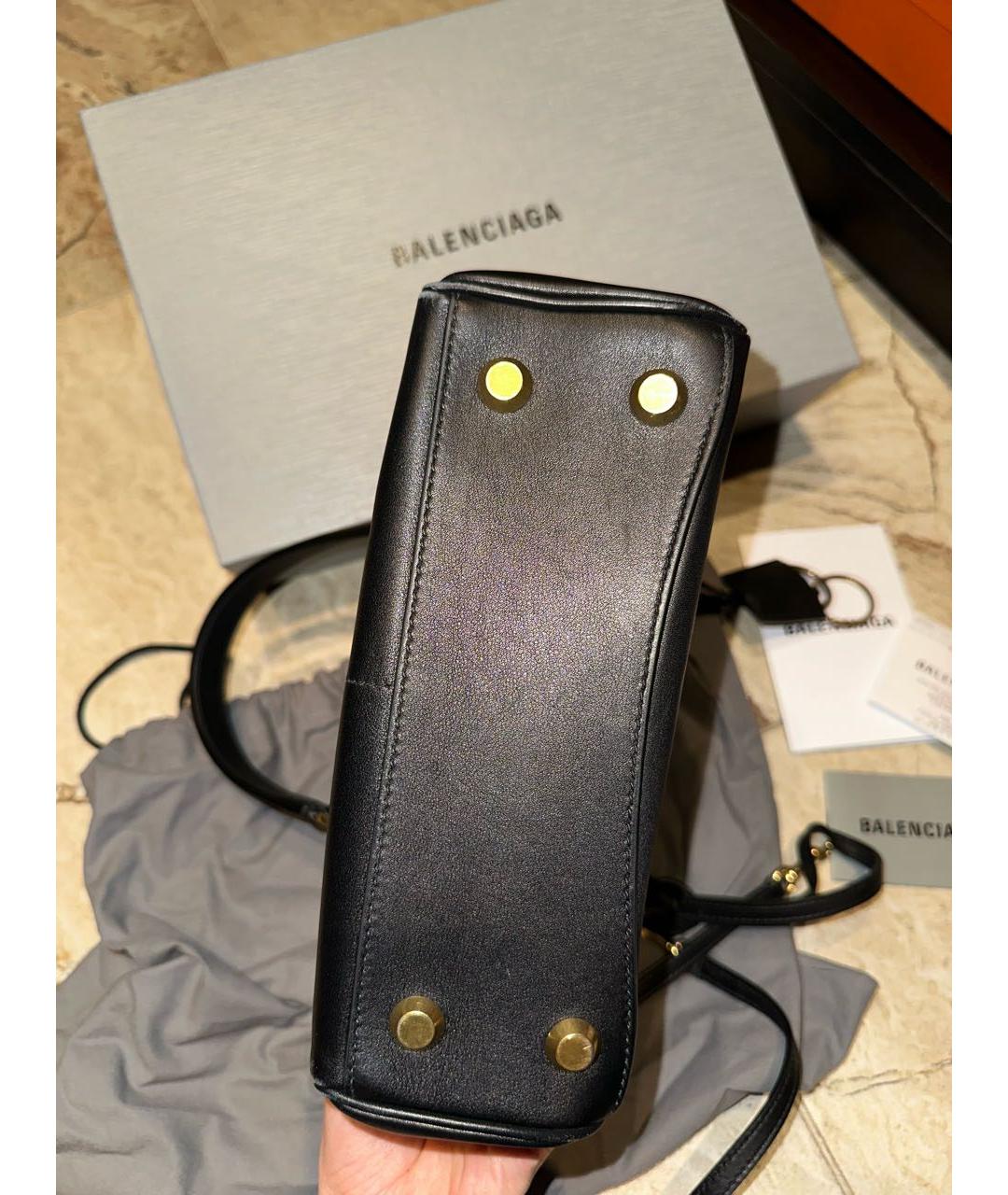 BALENCIAGA Черная кожаная сумка через плечо, фото 3