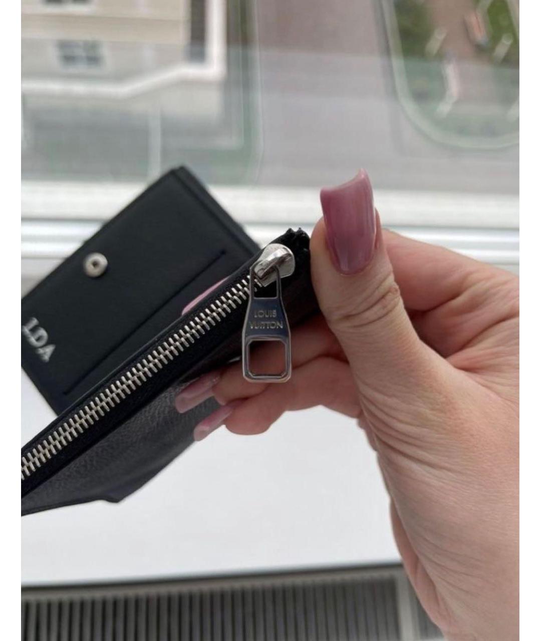 LOUIS VUITTON Черный кожаный кошелек, фото 3