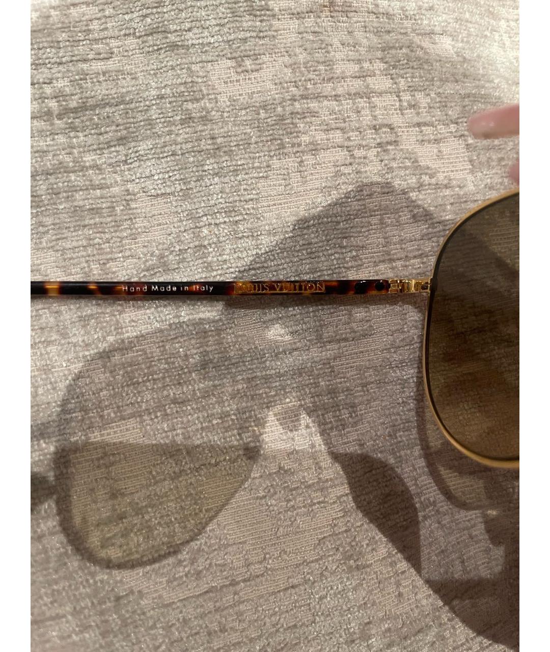 LOUIS VUITTON Коричневые металлические солнцезащитные очки, фото 3