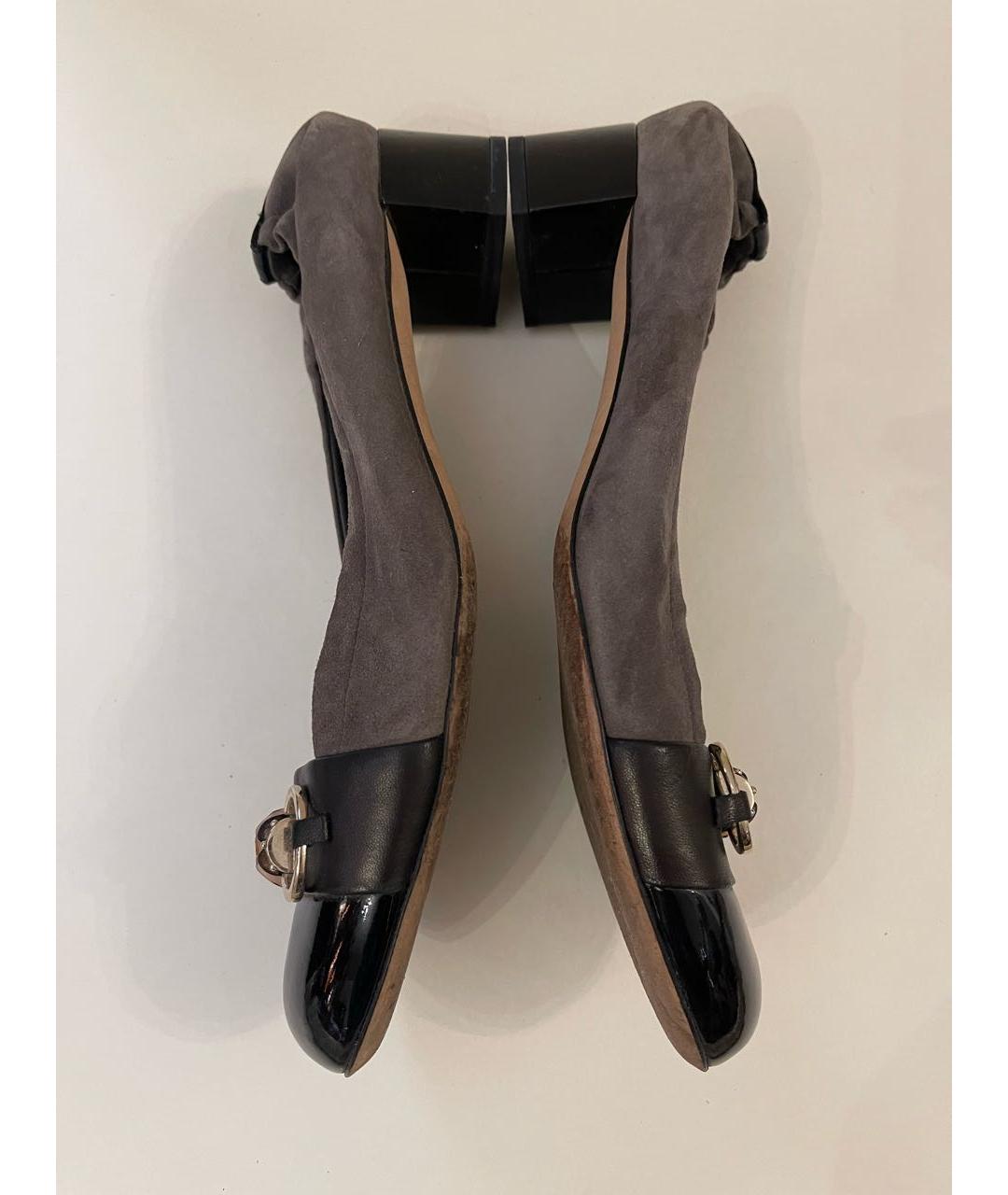 GUCCI Антрацитовые замшевые лодочки на низком каблуке, фото 6