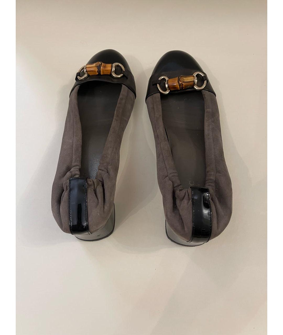 GUCCI Антрацитовые замшевые лодочки на низком каблуке, фото 4