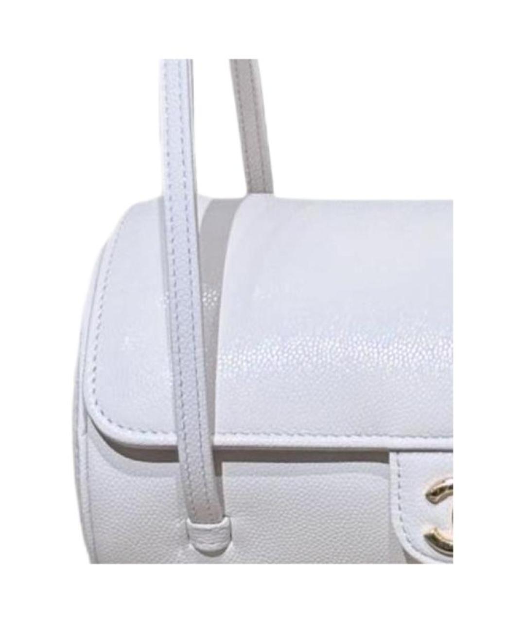 CHANEL Белая кожаная сумка через плечо, фото 3