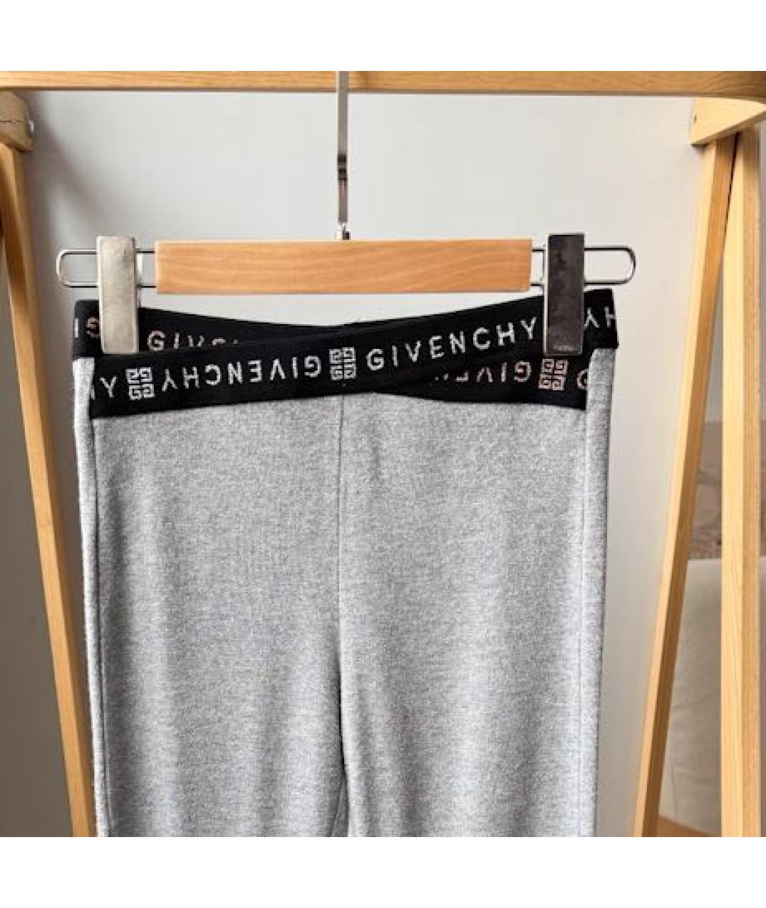 GIVENCHY Брюки и шорты, фото 3