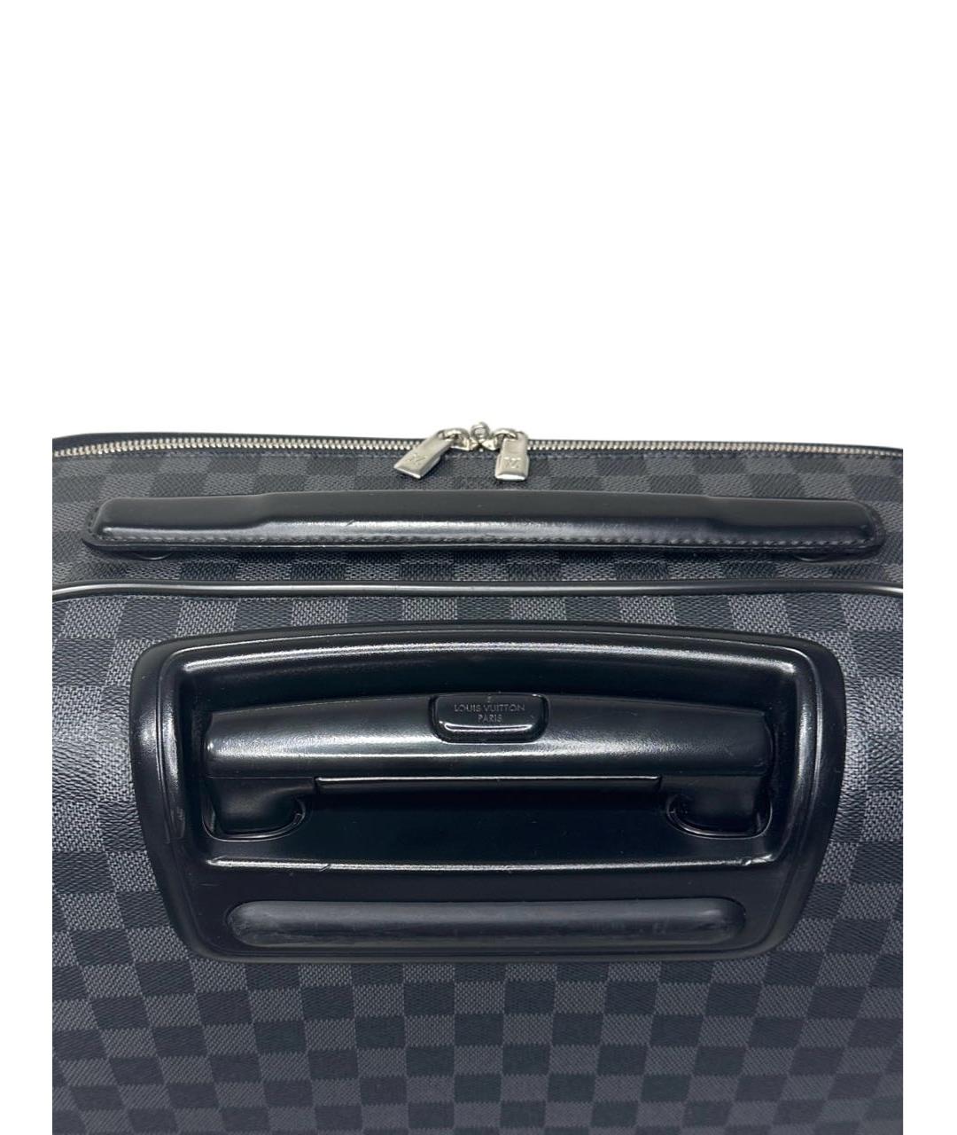 LOUIS VUITTON Антрацитовый чемодан, фото 6