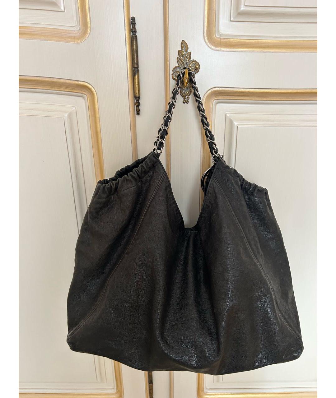 CHANEL Черная кожаная сумка с короткими ручками, фото 2