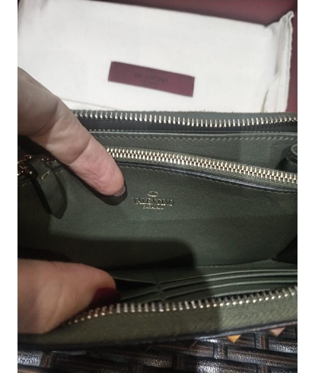 VALENTINO Хаки кожаный кошелек, фото 4