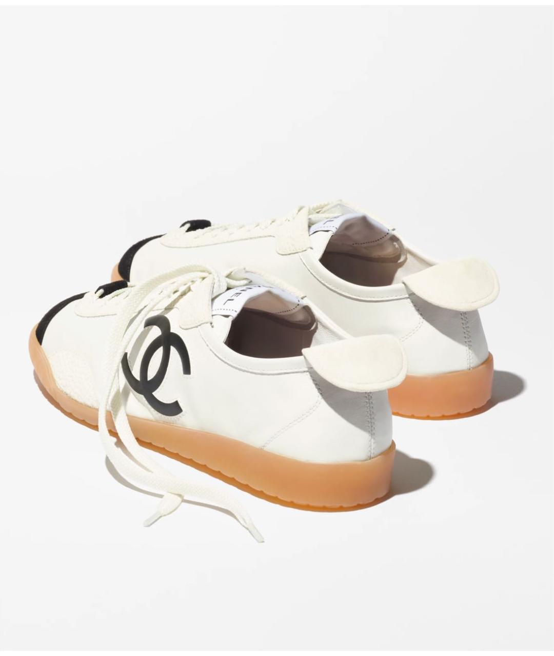 CHANEL Белые кожаные кроссовки, фото 2