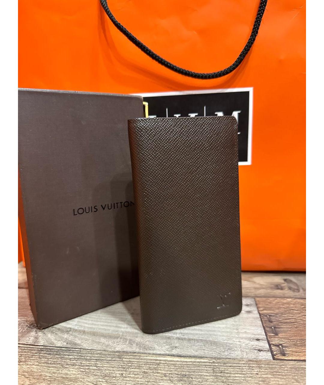 LOUIS VUITTON Коричневый кожаный кошелек, фото 2