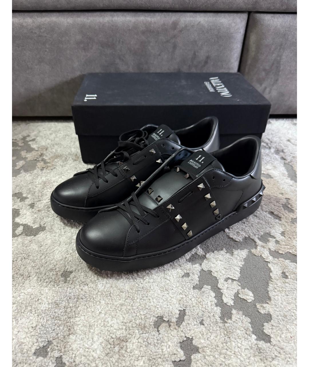 VALENTINO Черные кожаные низкие кроссовки / кеды, фото 2