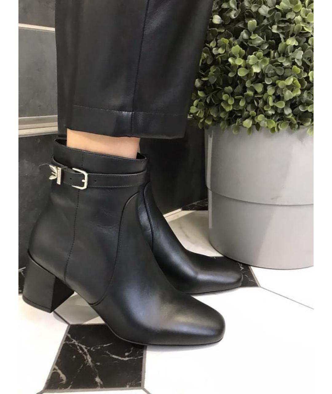 PATRIZIA PEPE Черные кожаные ботильоны, фото 2