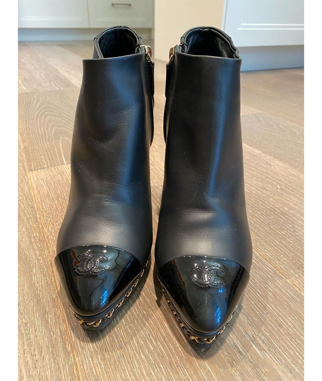 CHANEL Черные кожаные ботильоны, фото 2