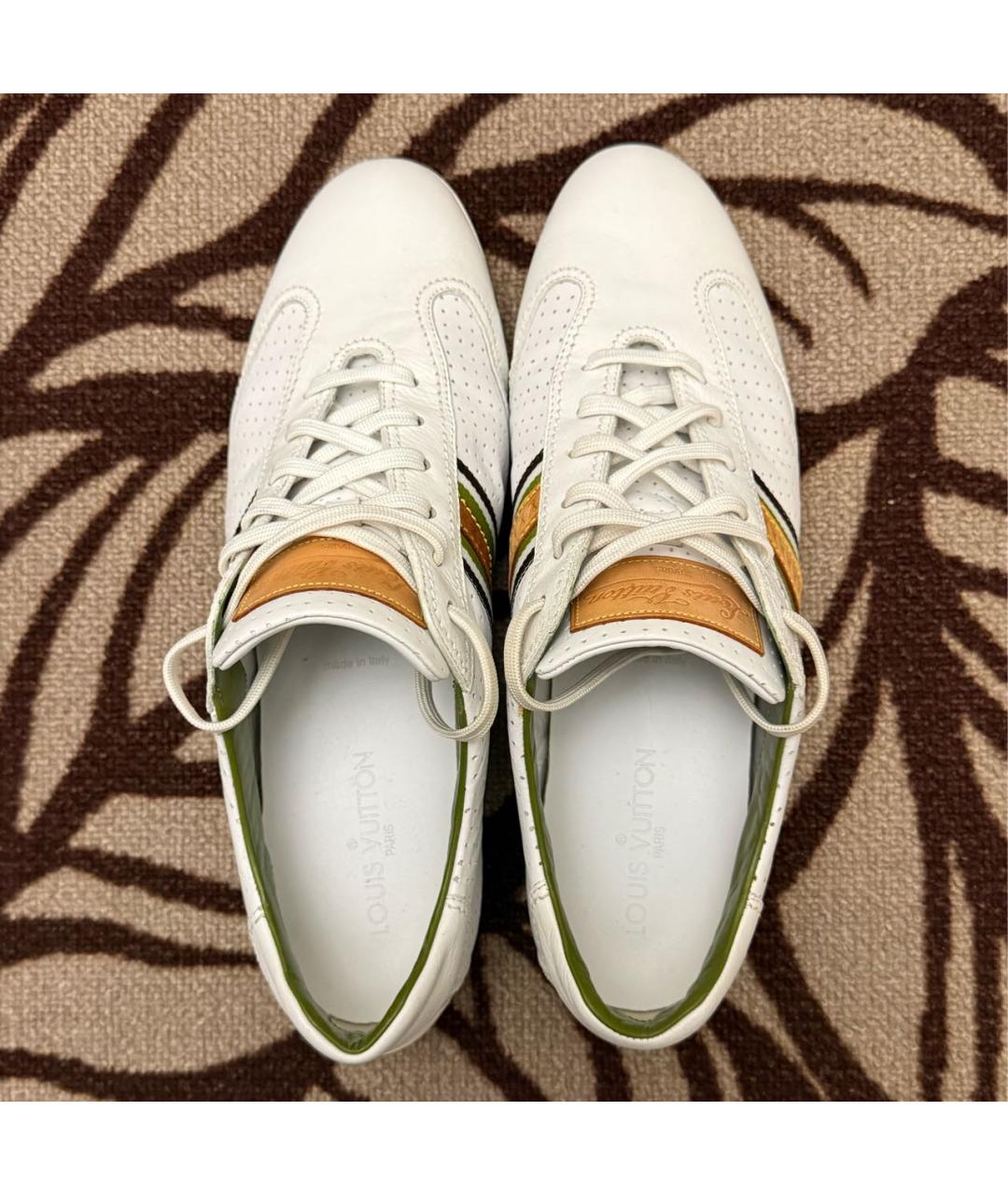 LOUIS VUITTON Белые кожаные низкие кроссовки / кеды, фото 3