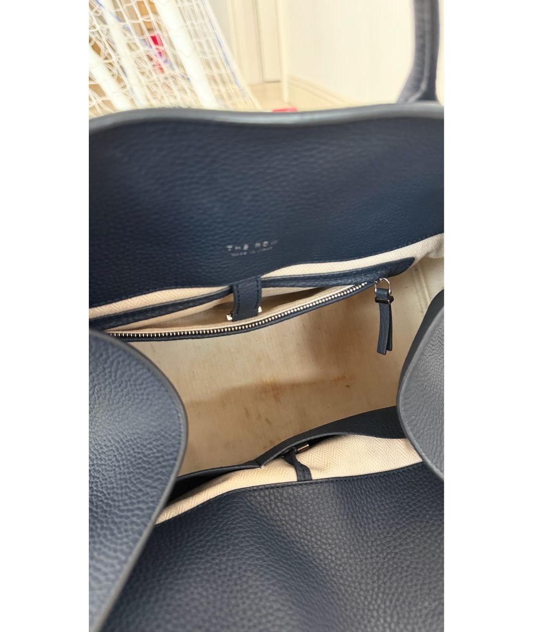 THE ROW Темно-синяя кожаная сумка тоут, фото 5
