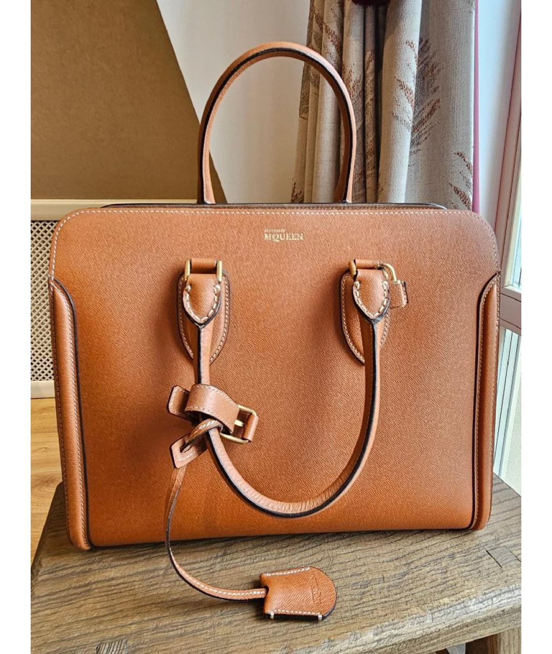 ALEXANDER MCQUEEN Коричневая кожаная сумка тоут, фото 7