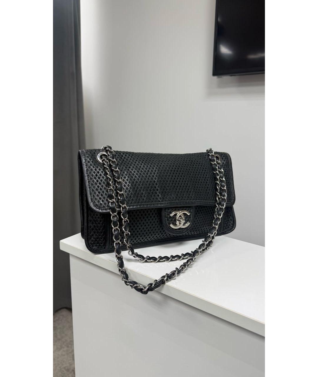 CHANEL Черная кожаная сумка через плечо, фото 3