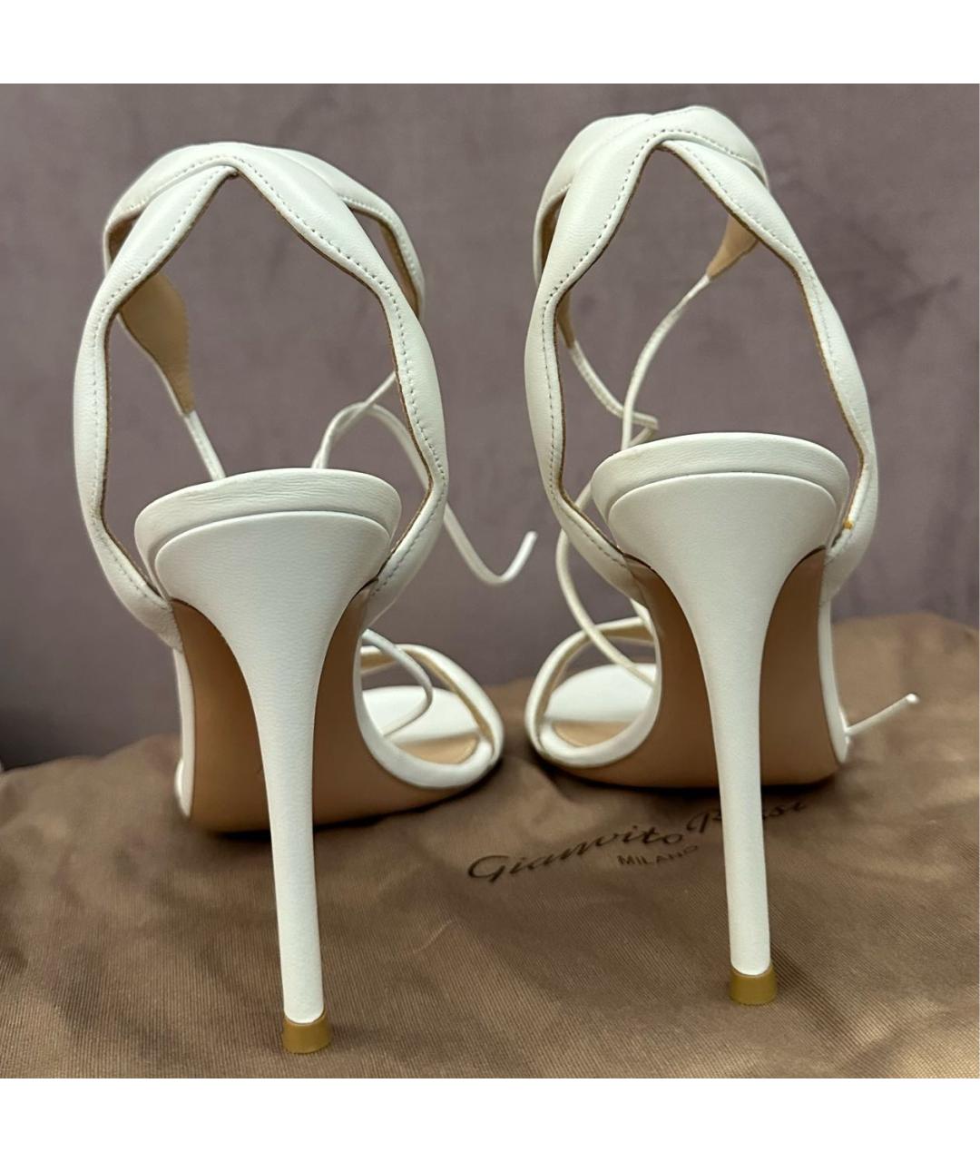 GIANVITO ROSSI Белые кожаные босоножки, фото 4