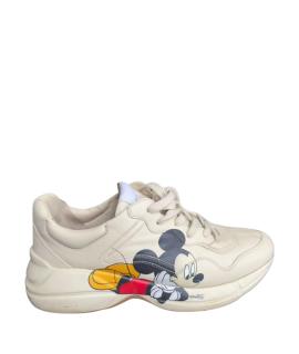 GUCCI Низкие кроссовки / кеды