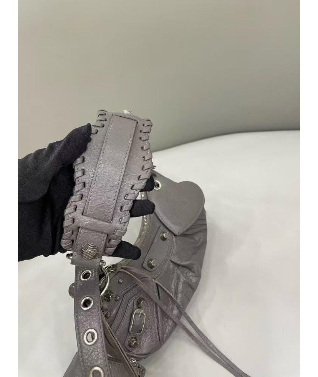 BALENCIAGA Серая кожаная сумка через плечо, фото 4