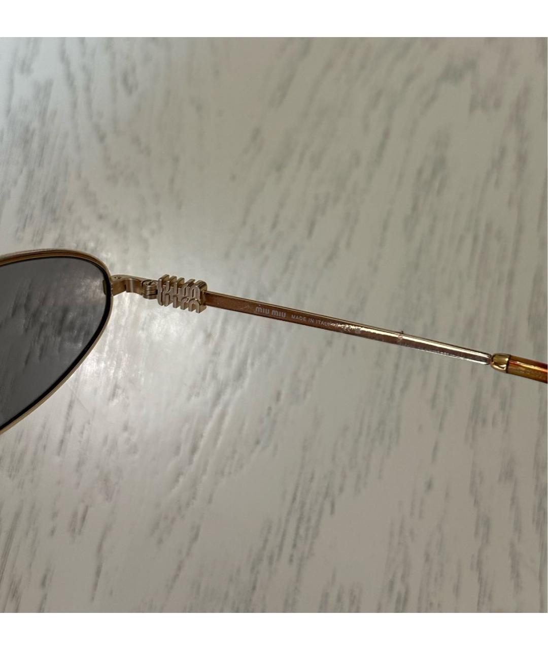 MIU MIU Золотые металлические солнцезащитные очки, фото 3