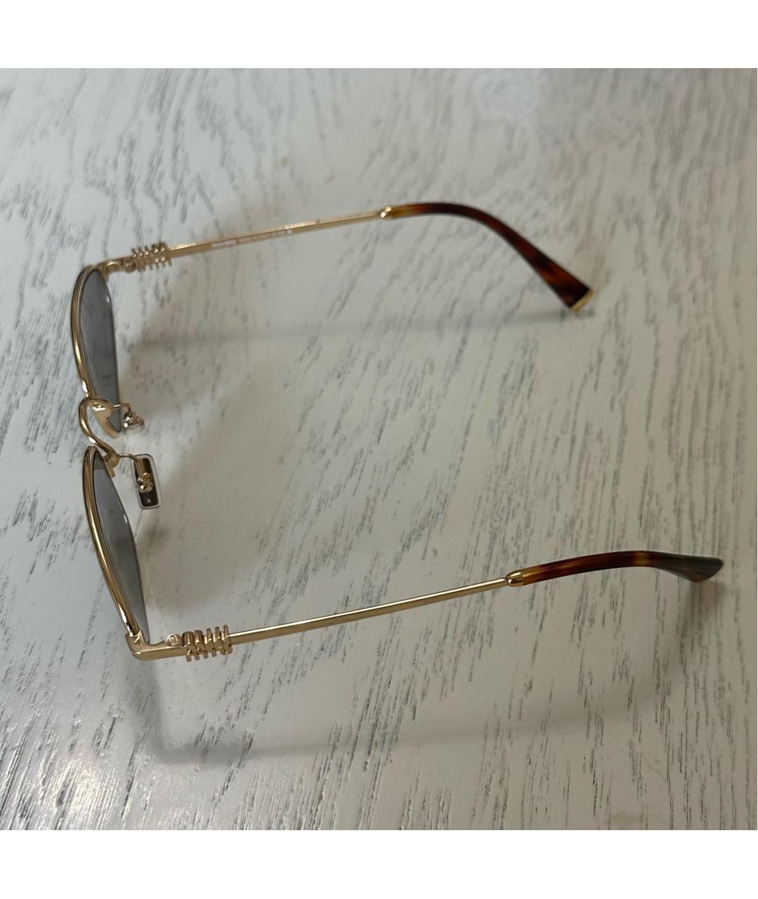 MIU MIU Золотые металлические солнцезащитные очки, фото 2
