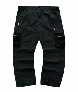 NIKE Повседневные брюки