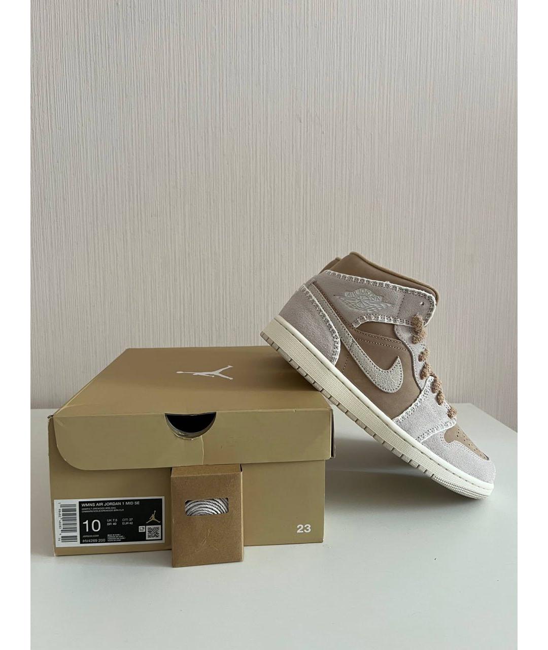 JORDAN Бежевые замшевые кроссовки, фото 3